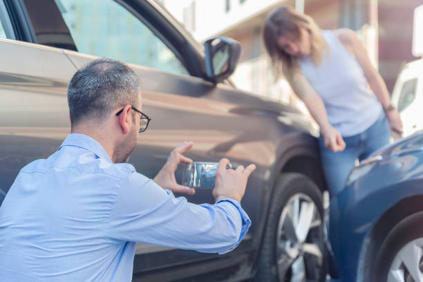 Professional Commercial Auto Insurance technician working in Hinesville, GA